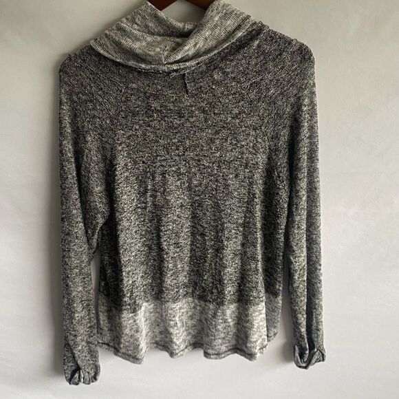Women's Alya Grey Cowlneck Sweater - Picture 7 of 14